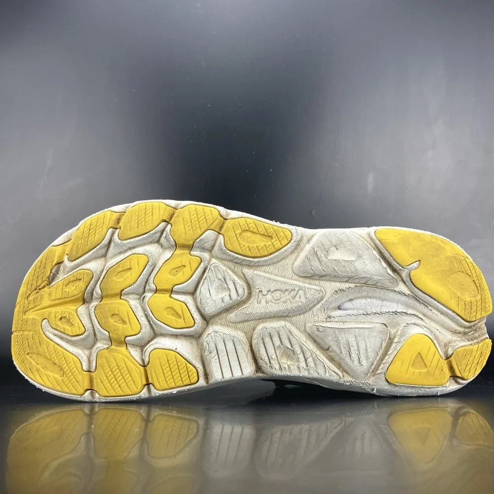 Hoka One One these hoka
